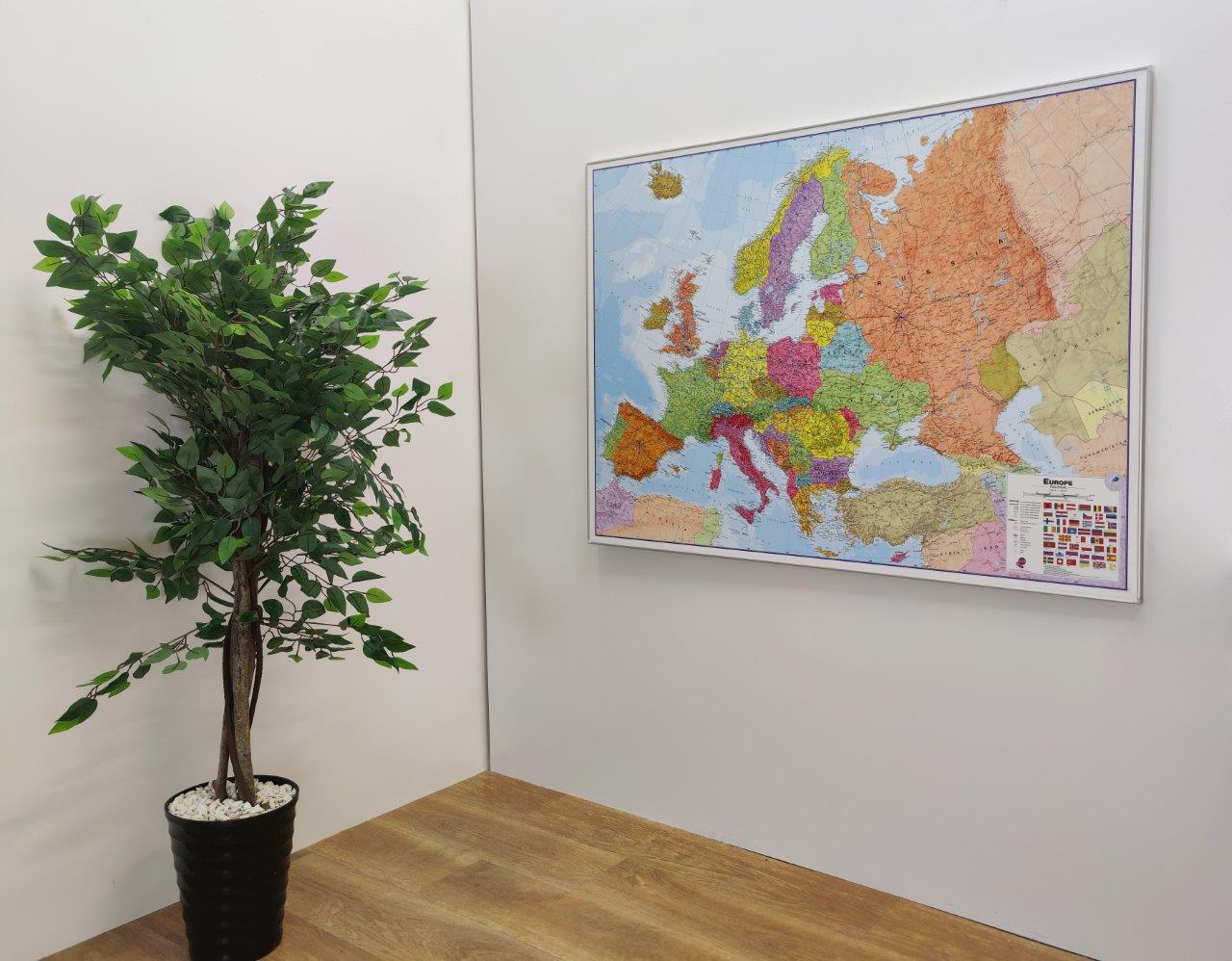Europa polityczno-drogowa Maps International w oprawie Europa polityczno-drogowa Maps International w oprawie